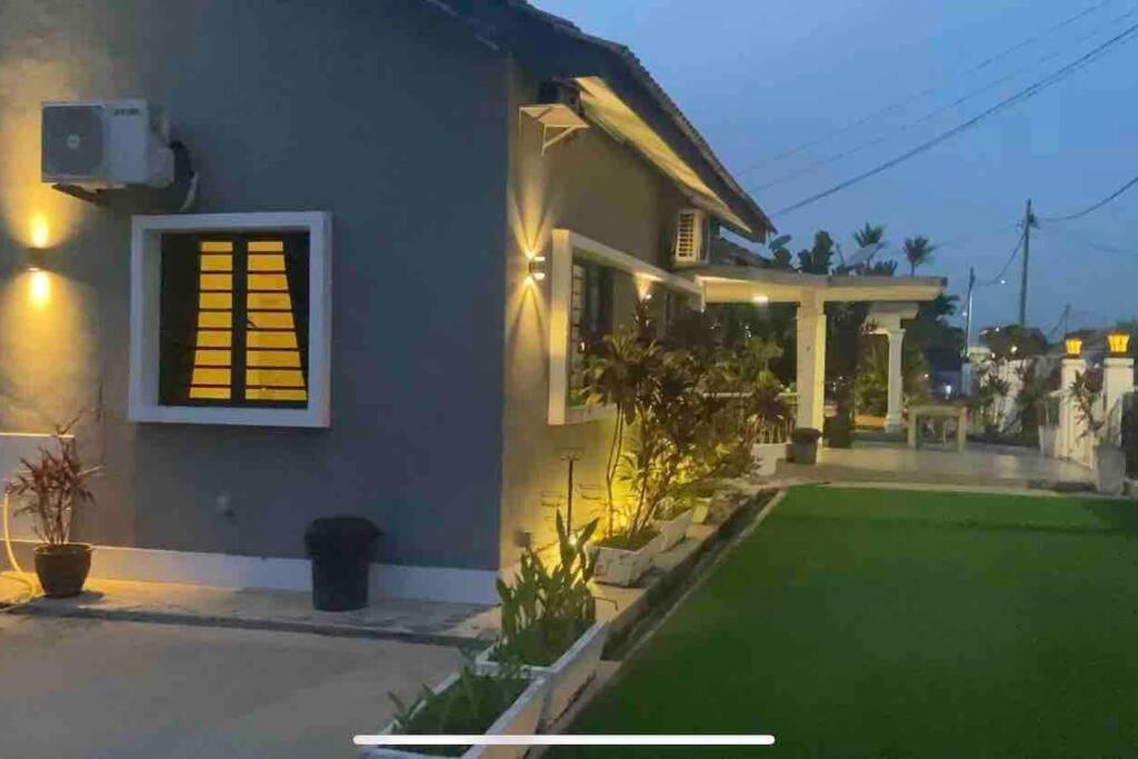 Melaka Beach Villa Ngoại thất bức ảnh